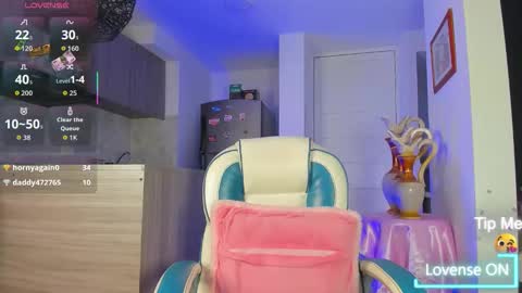 valentinaone1 online show from October 2025 09:55:02 PM