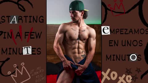 valentino online show from February 2025 02:19:01 AM