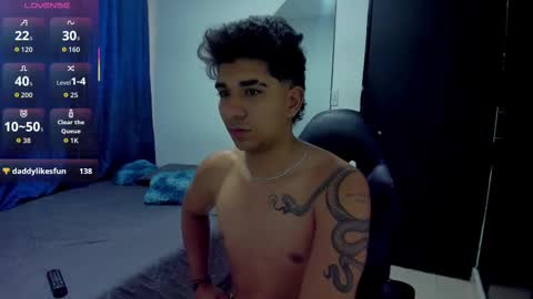 valentino santos online show from September 2025 12:21:02 PM