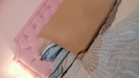 Vale Toro  online show from February 2025 02:56:02 PM