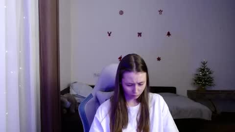 Snapshot of valents_cherry chatting on December 2024 05:10:02 PM Valentina online show from December 2024 05:10:02 PM