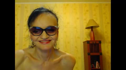 valentijm online show from February 2025 04:25:01 PM