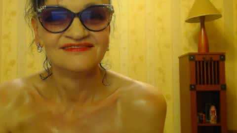 valentijm online show from February 2025 11:48:01 PM