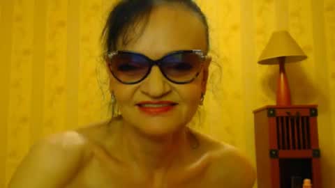 valentijm online show from February 2025 09:46:01 PM