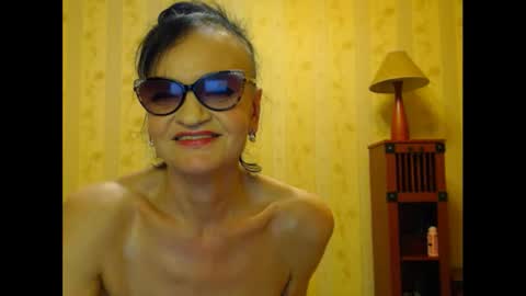 valentijm online show from February 2025 08:03:01 PM