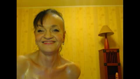 valentijm online show from February 2025 07:21:01 PM