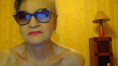 valentijm online show from February 2025 10:29:02 AM