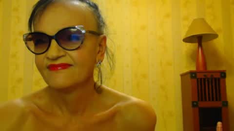 valentijm online show from March 2025 04:33:02 PM