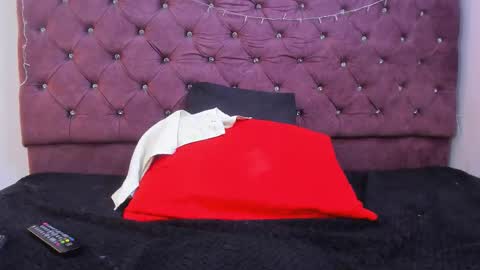 VALERIA online show from October 2025 05:25:01 PM