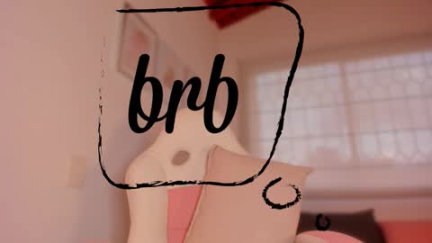 Snapshot of valeria_uribe22 chatting on October 2025 10:20:02 PM online show from October 2025 10:20:02 PM