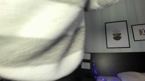 Valeria online show from December 2024 02:44:01 PM