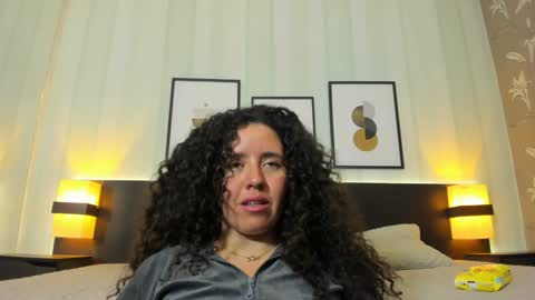 Valeria online show from January 2025 03:58:02 PM