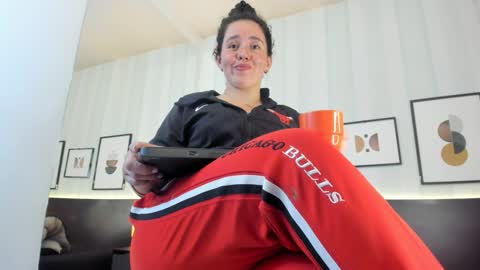 Valeria online show from January 2025 07:44:02 PM