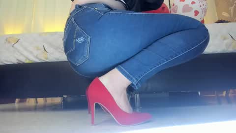 Valeria online show from February 2025 11:53:01 PM