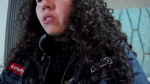 Valeria online show from September 2025 06:09:02 PM