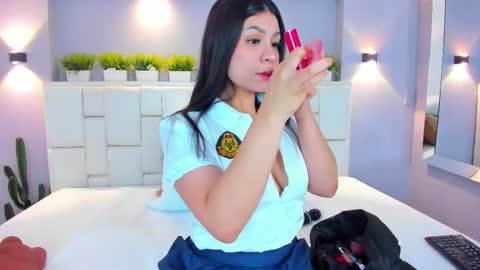 ValeriaGarciax online show from November 2025 12:38:01 PM