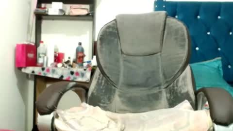 Snapshot of valeriahotye chatting on October 2025 06:51:01 PM ValeriaHotye online show from October 2025 06:51:01 PM