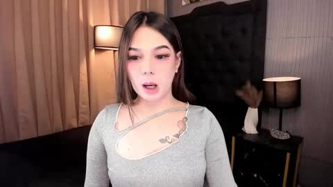 Snapshot of valerialukyanovaxxx chatting on October 2025 11:44:01 AM Valeria online show from October 2025 11:44:01 AM