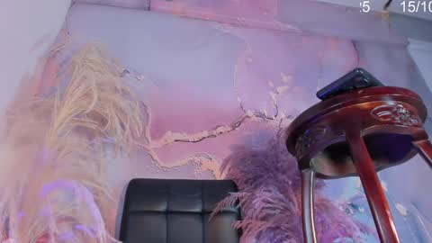   online show from October 2025 01:44:01 PM