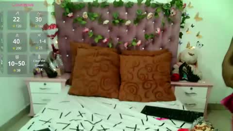 Snapshot of valeriatsx chatting on January 2025 03:48:02 AM La valerie26 online show from January 2025 03:48:02 AM