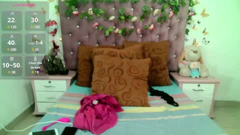 Snapshot of valeriatsx chatting on February 2025 08:02:02 AM La valerie26 online show from February 2025 08:02:02 AM
