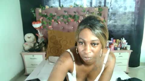 Snapshot of valeriatsx chatting on September 2025 07:03:02 PM La valerie26 online show from September 2025 07:03:02 PM