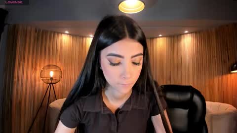 Vale  online show from October 2025 11:49:02 AM