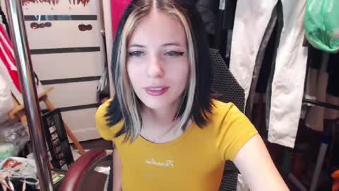 ValeriaXKiss online show from December 2024 05:53:02 PM