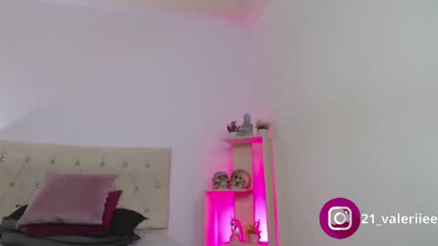 Valeriee online show from December 2024 12:14:02 PM