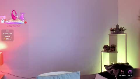 Valeriee online show from October 2025 08:45:01 AM