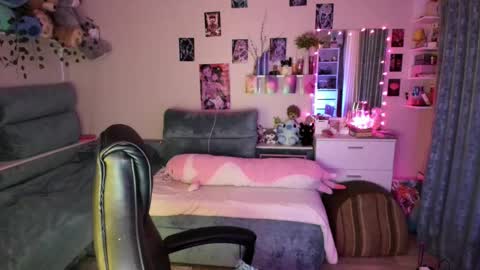 Lera online show from October 2025 07:57:02 PM