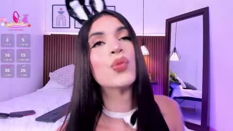 valery online show from September 2025 08:36:01 PM