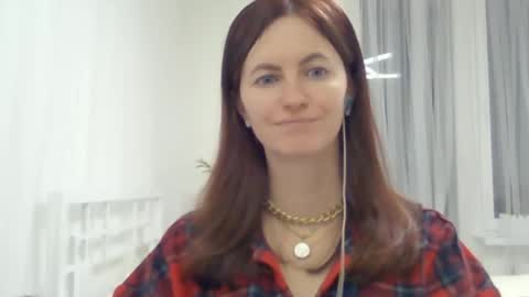 Snapshot of valerie_rose777 chatting on December 2024 07:27:02 PM valerie_rose777 online show from December 2024 07:27:02 PM