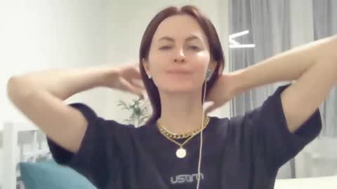 Snapshot of valerie_rose777 chatting on January 2025 06:44:01 PM valerie_rose777 online show from January 2025 06:44:01 PM