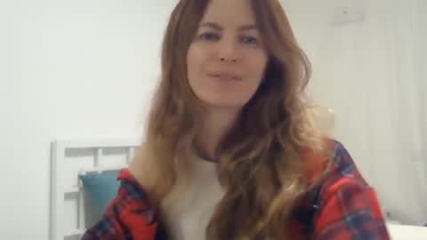 Snapshot of valerie_rose777 chatting on October 2025 08:20:01 PM valerie_rose777 online show from October 2025 08:20:01 PM