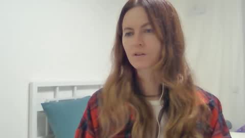 Snapshot of valerie_rose777 chatting on November 2025 07:56:02 PM valerie_rose777 online show from November 2025 07:56:02 PM