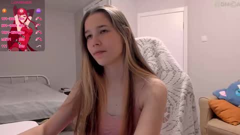 Snapshot of valeriebubbles chatting on October 2025 10:30:02 PM Valerie online show from October 2025 10:30:02 PM