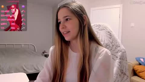 Snapshot of valeriebubbles chatting on November 2025 09:13:02 PM Valerie online show from November 2025 09:13:02 PM