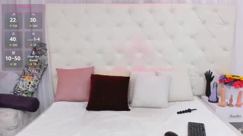 valeria111111 online show from September 2025 12:07:02 PM
