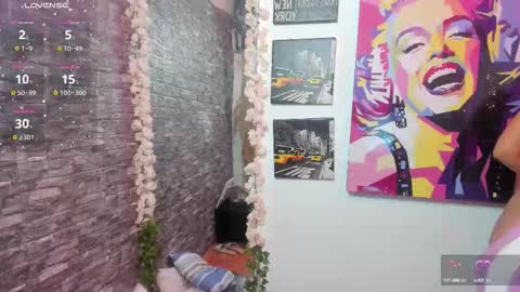 valery__69 online show from October 2025 12:19:01 PM