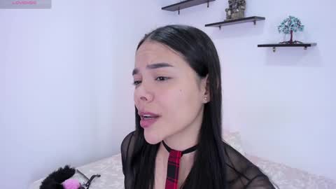 Cris  online show from December 2024 01:58:01 PM