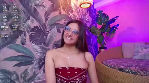 Snapshot of valery_blush chatting on October 2025 04:10:01 AM valery_blush online show from October 2025 04:10:01 AM