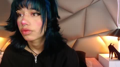 valery_smith15 online show from January 2025 06:19:02 AM