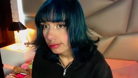 valery_smith15 online show from January 2025 03:14:01 AM