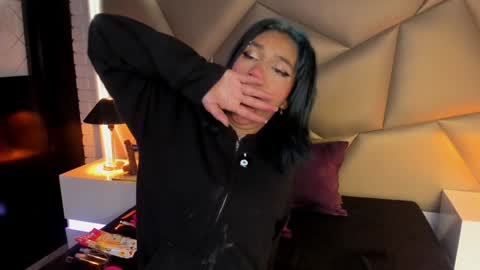 valery_smith15 online show from January 2025 03:26:01 AM