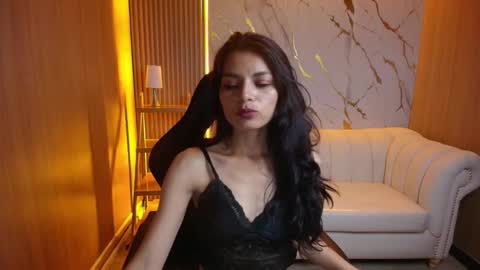 Snapshot of valery_tf chatting on November 2025 12:33:01 AM Valery online show from November 2025 12:33:01 AM