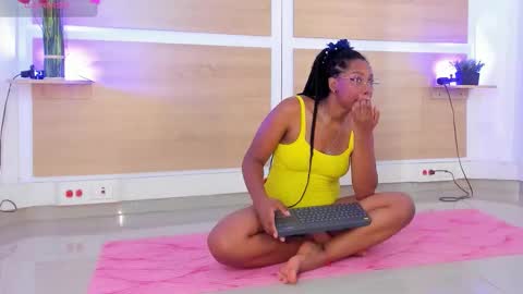 Valery  online show from October 2025 12:27:02 PM