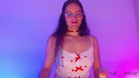 Val online show from September 2025 12:54:02 AM