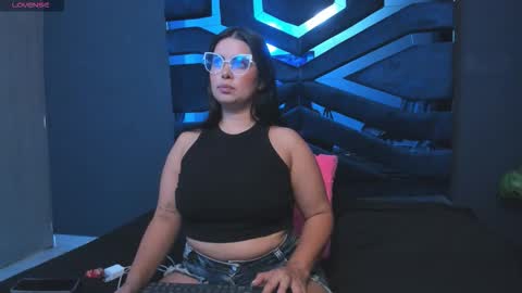 Snapshot of valka_ross chatting on November 2025 11:16:02 PM VALKA ROSS online show from November 2025 11:16:02 PM