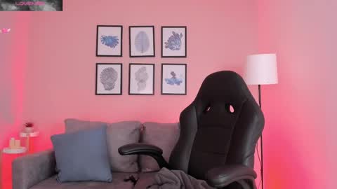 Snapshot of valkiria_ponce chatting on October 2025 07:28:01 AM Valkiria online show from October 2025 07:28:01 AM